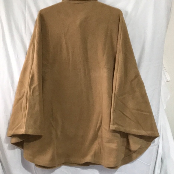 Vintage Lilly of California Fleece Cape new with tags - Picture 2 of 8